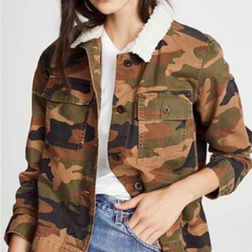 #605 NWOT Madewell Northward Cropped Camo Army Jacket Large